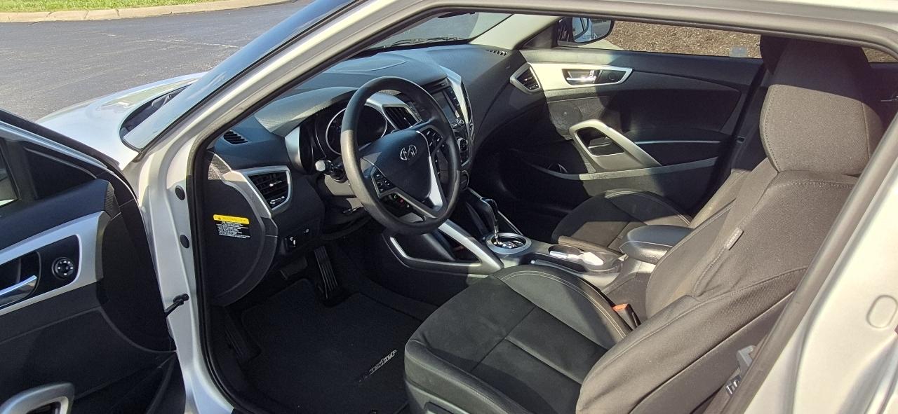 Hyundai Veloster 3D Coupe 2016