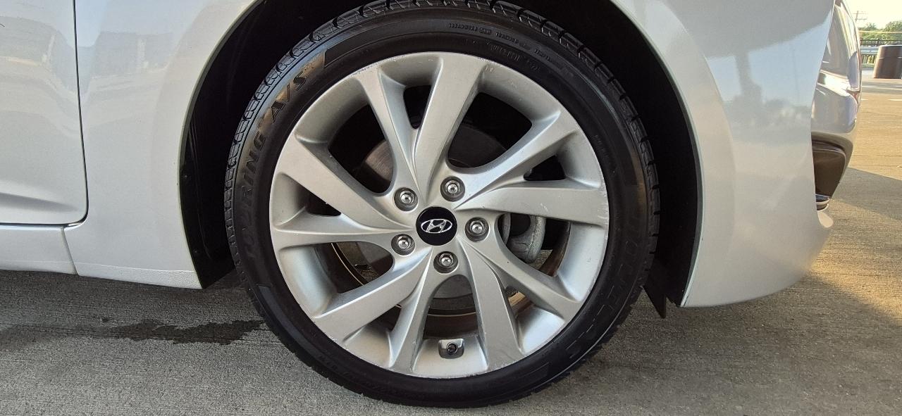 Hyundai Veloster 3D Coupe 2016