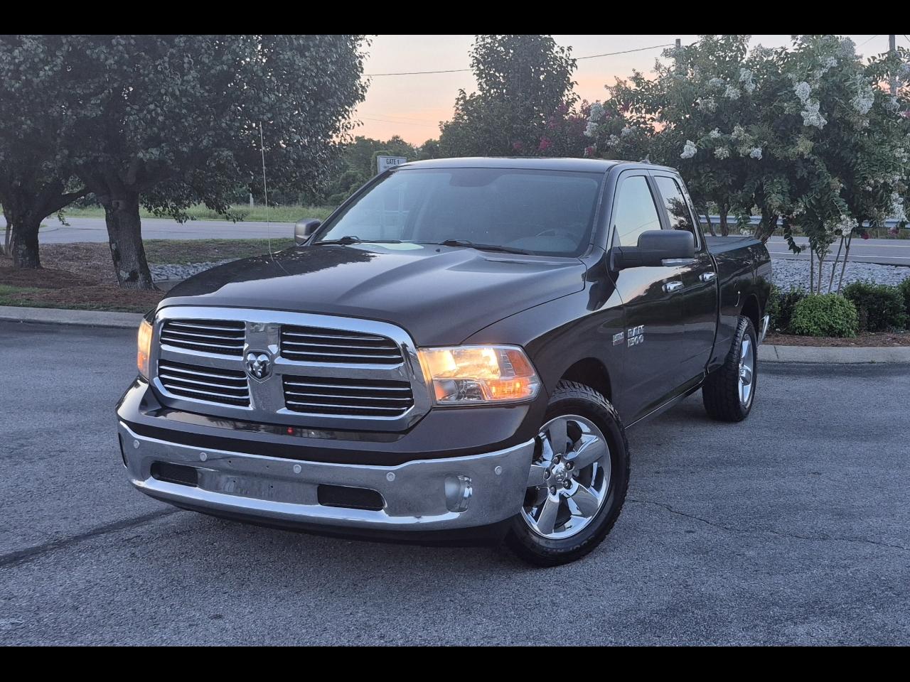 2017 RAM 1500 Extended Cab Medium Bed