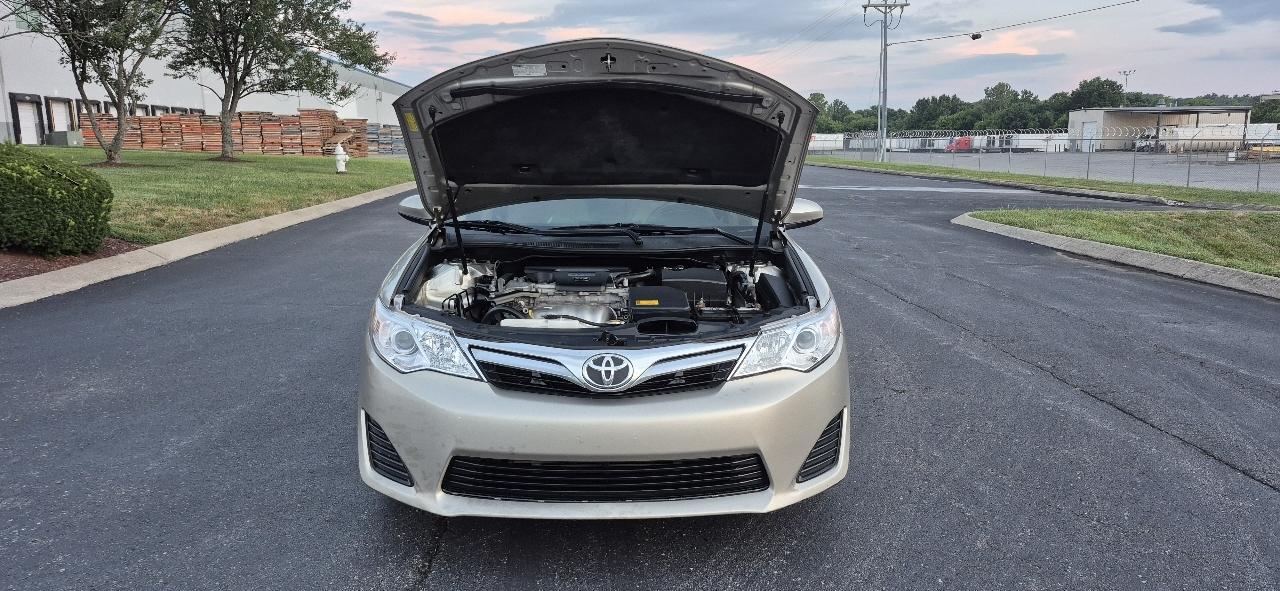 Toyota Camry LE 2014