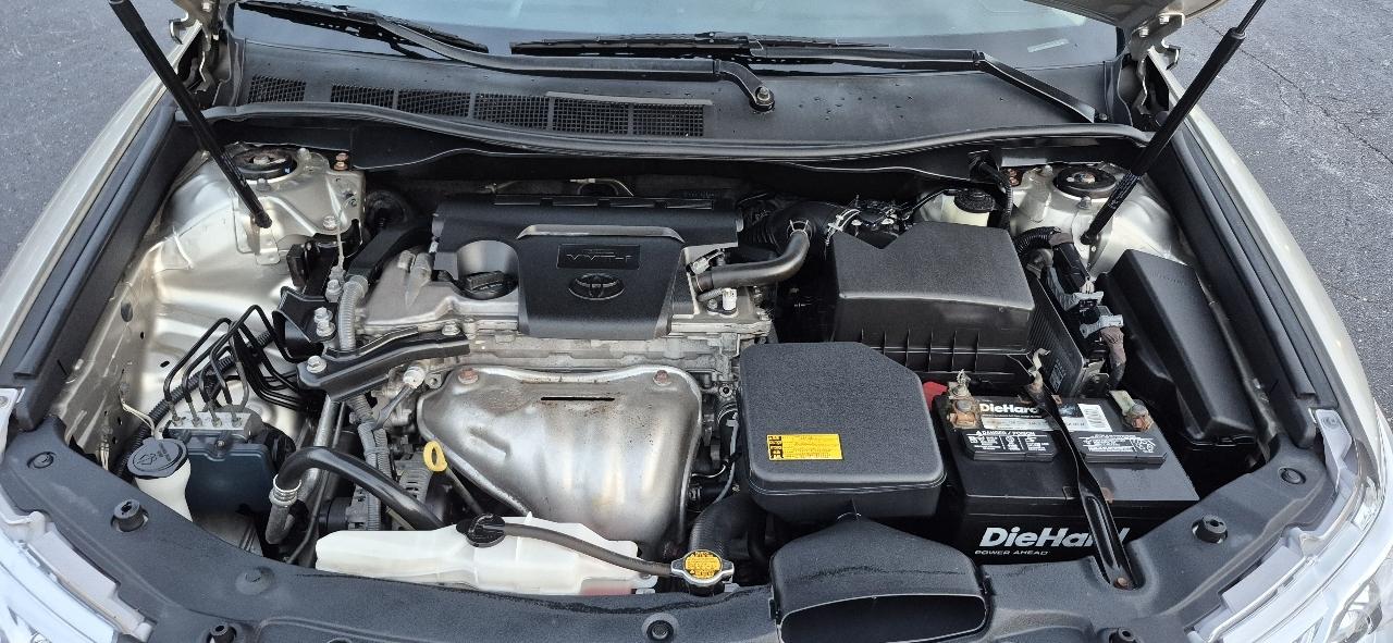 Toyota Camry LE 2014