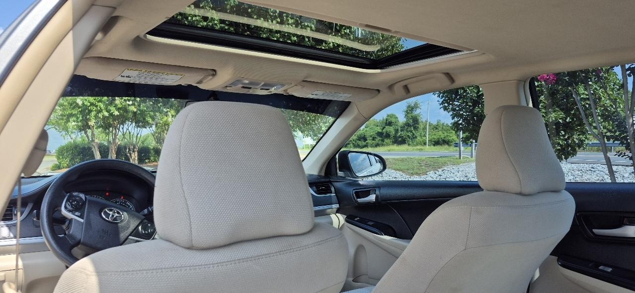 Toyota Camry LE 2014