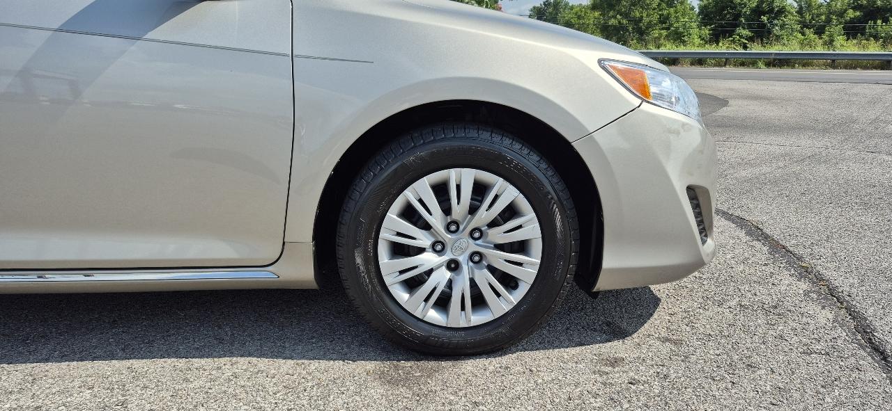 Toyota Camry LE 2014