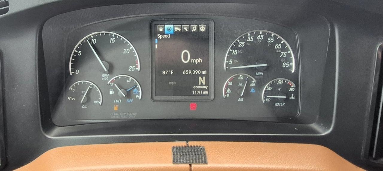 Freightliner New Cascadia 126  2021