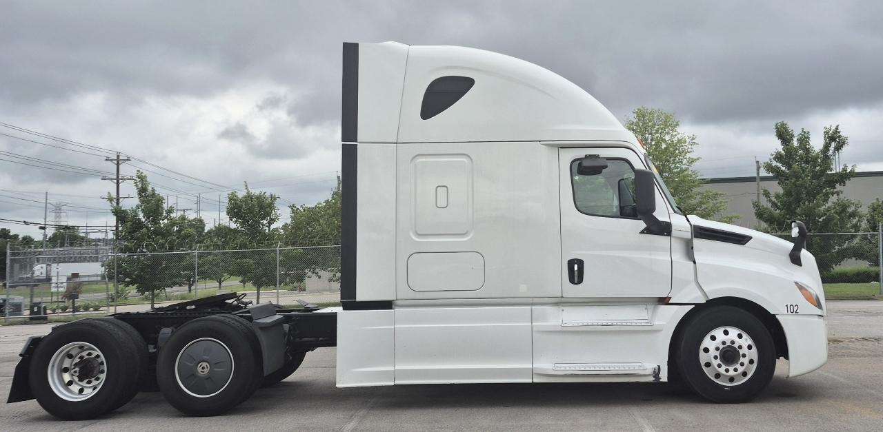 Freightliner New Cascadia 126  2020