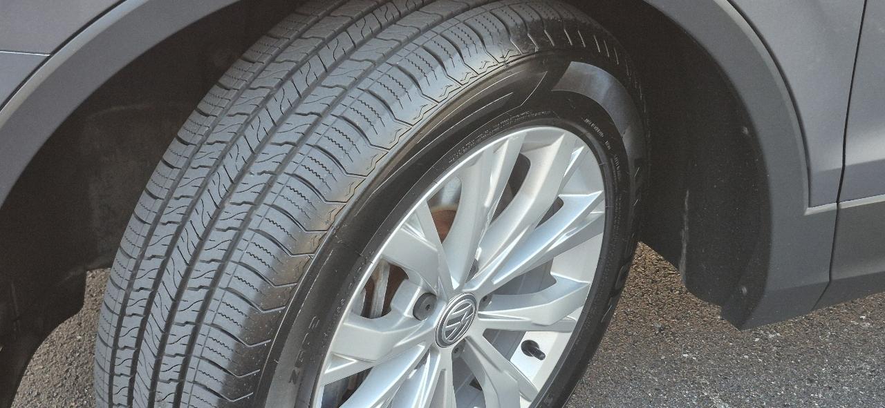 Volkswagen Tiguan SE 2019