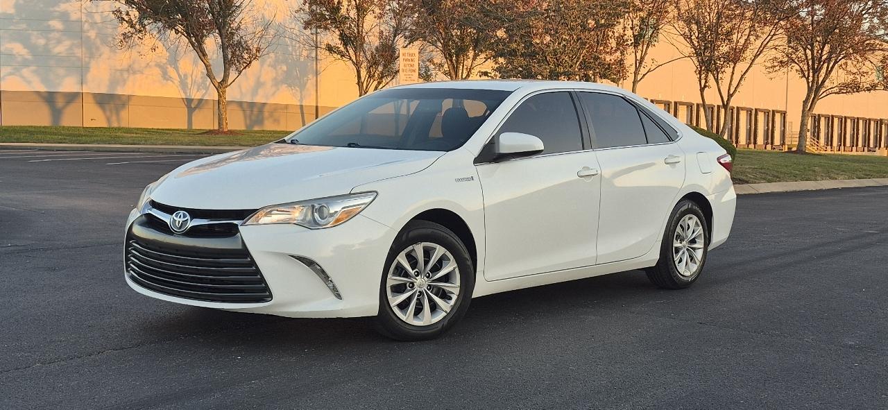 Toyota Camry Hybrid LE 2017
