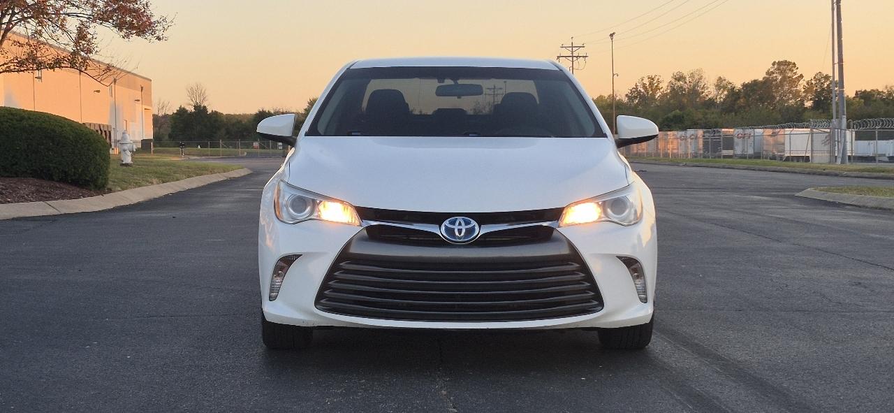 Toyota Camry Hybrid LE 2017