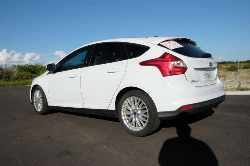 Ford Focus  2012 Ford Focus  2012