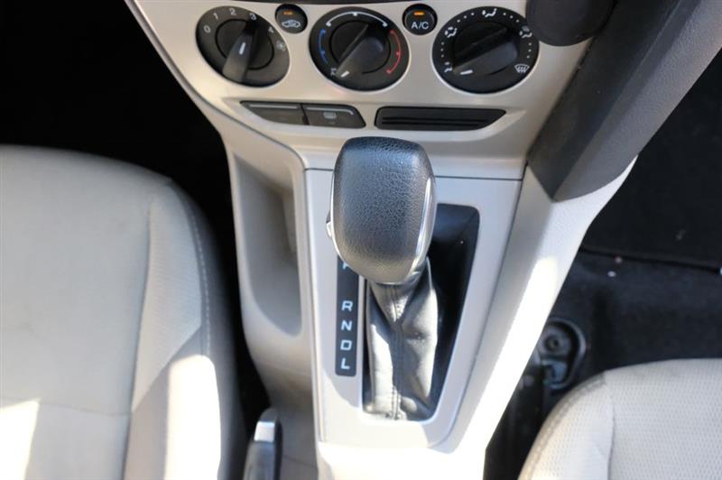 Ford Focus  2012 Ford Focus  2012