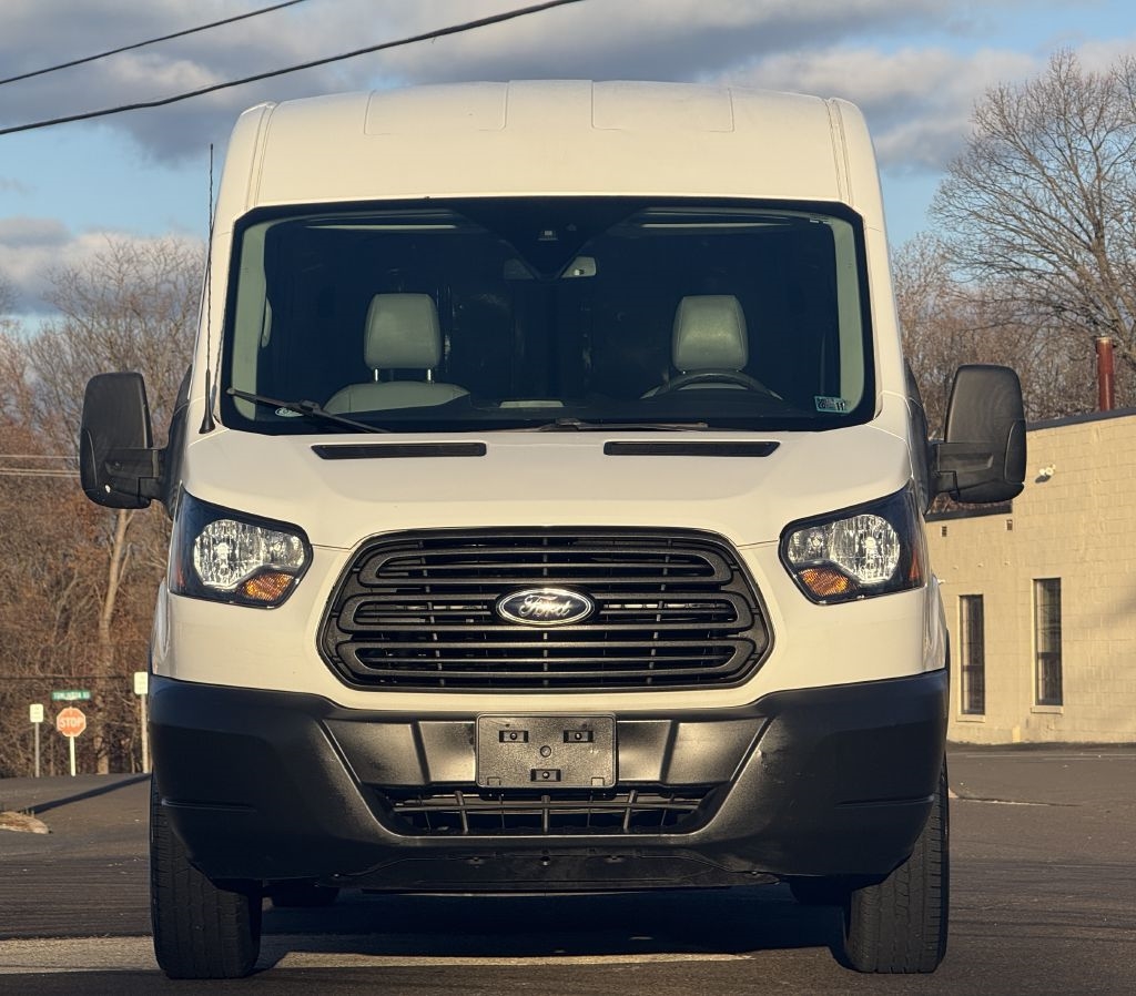 Ford Transit  2019