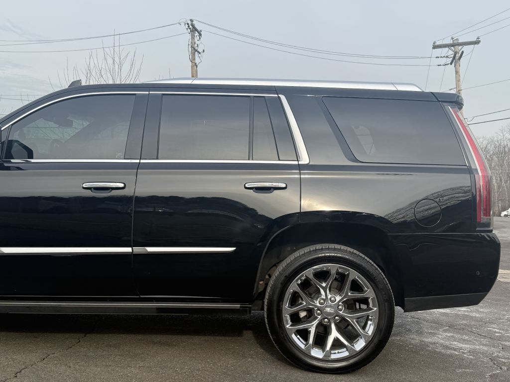 Cadillac Escalade  2017