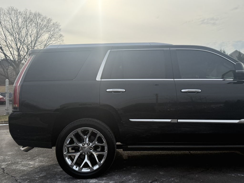 Cadillac Escalade  2017