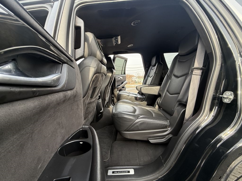 Cadillac Escalade  2017