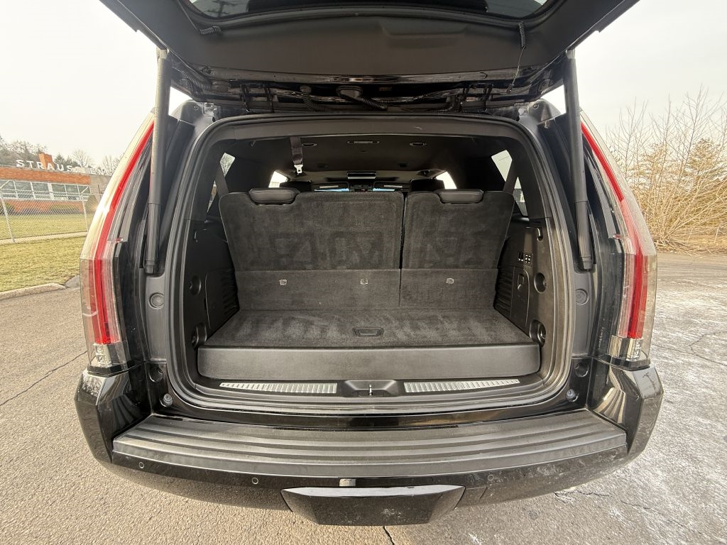 Cadillac Escalade  2017