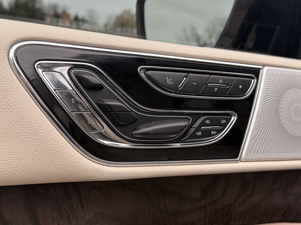 Lincoln Navigator  2019