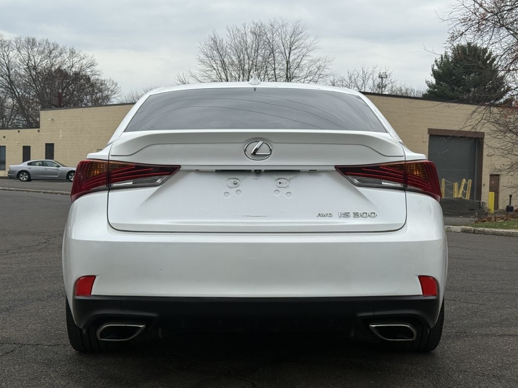 Lexus IS 300 AWD 2017