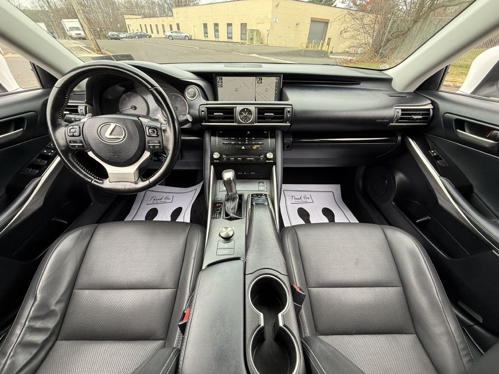 Lexus IS 300 AWD 2017