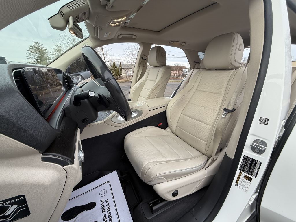 Mercedes-Benz GLE-Class  2020