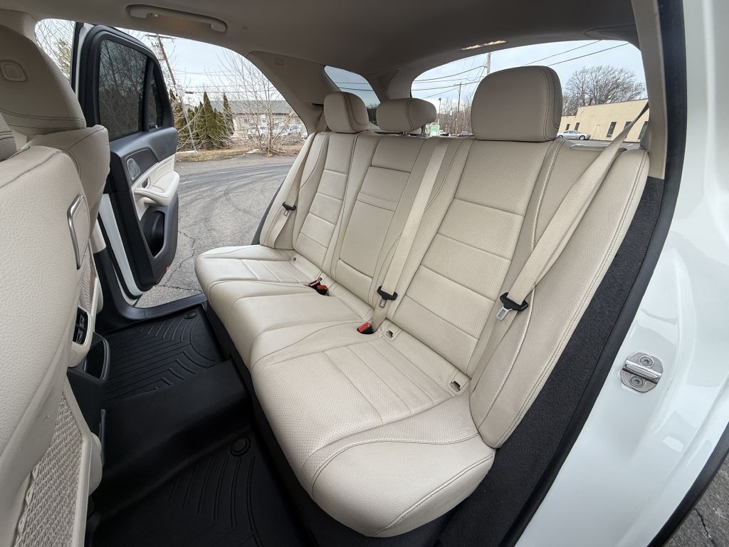 Mercedes-Benz GLE-Class  2020