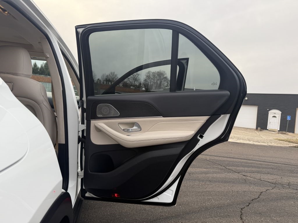 Mercedes-Benz GLE-Class  2020