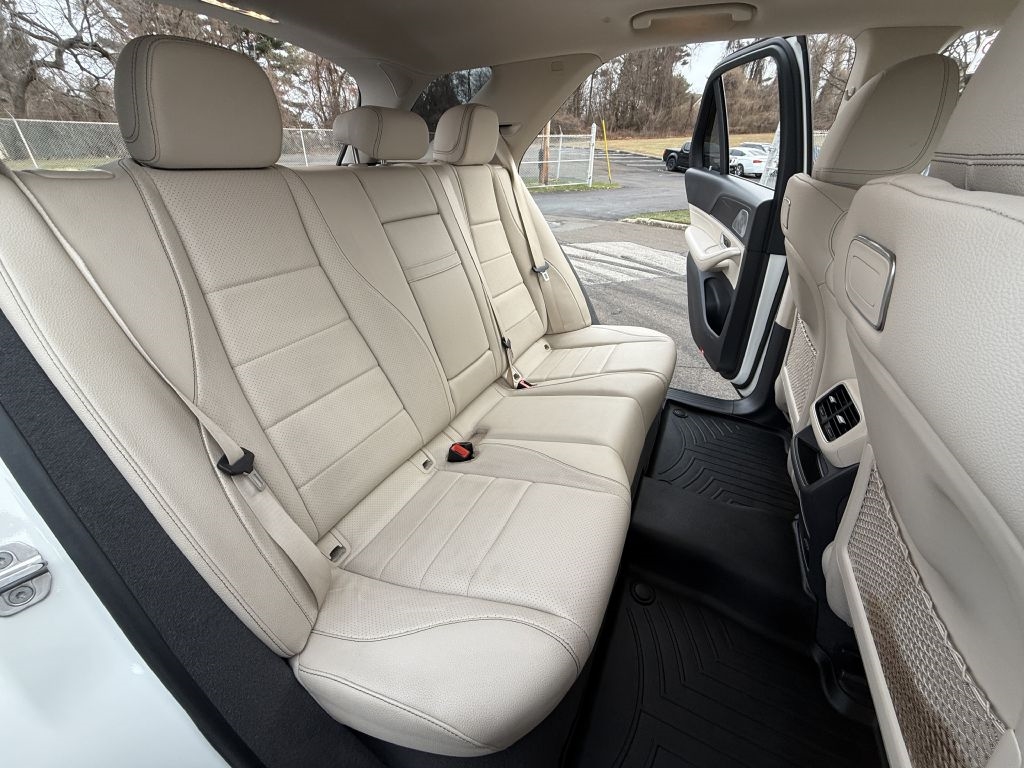 Mercedes-Benz GLE-Class  2020