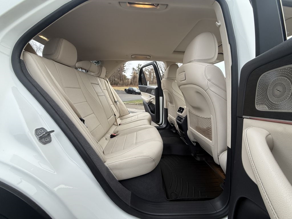 Mercedes-Benz GLE-Class  2020