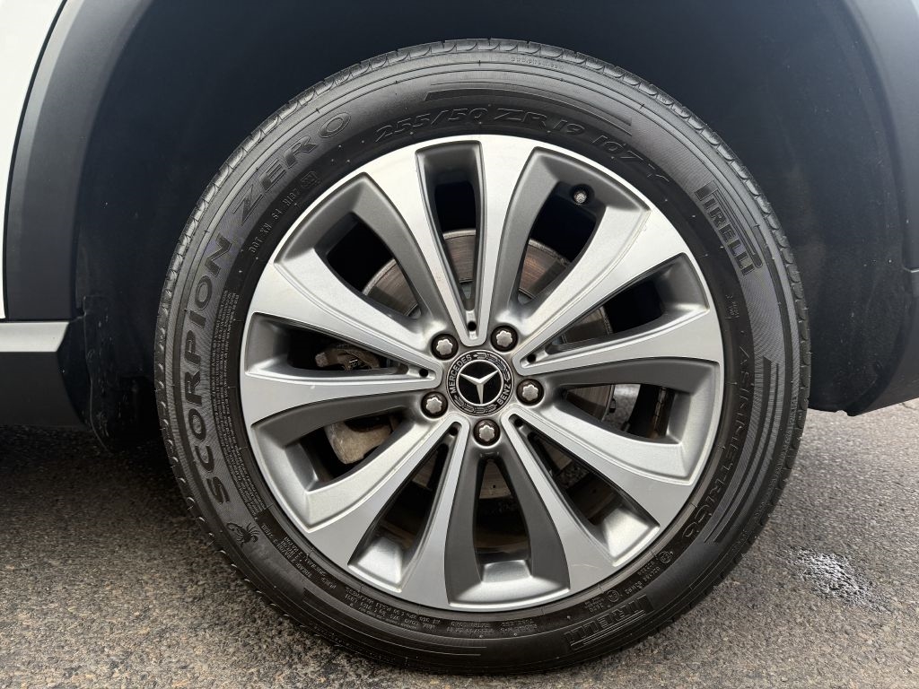 Mercedes-Benz GLE-Class  2020