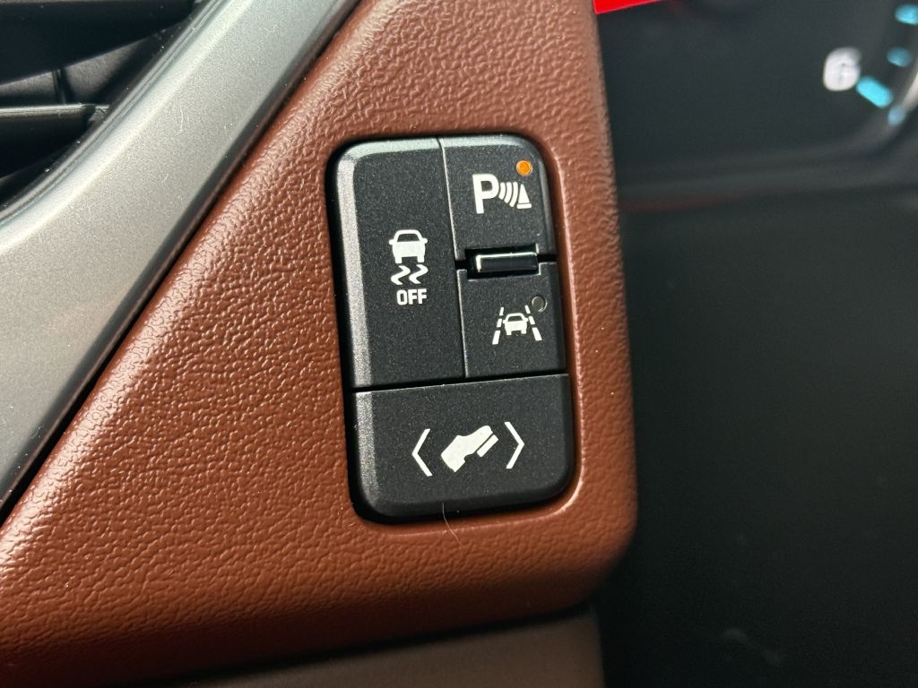 Chevrolet Tahoe  2018