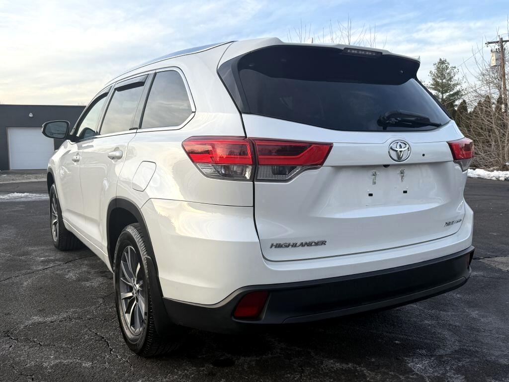 Toyota Highlander  2018