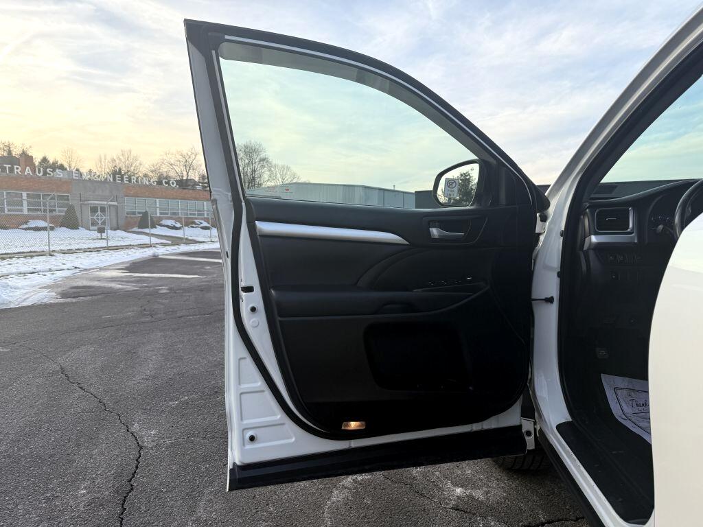 Toyota Highlander  2018