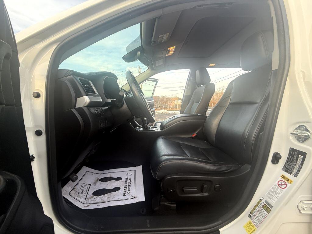 Toyota Highlander  2018