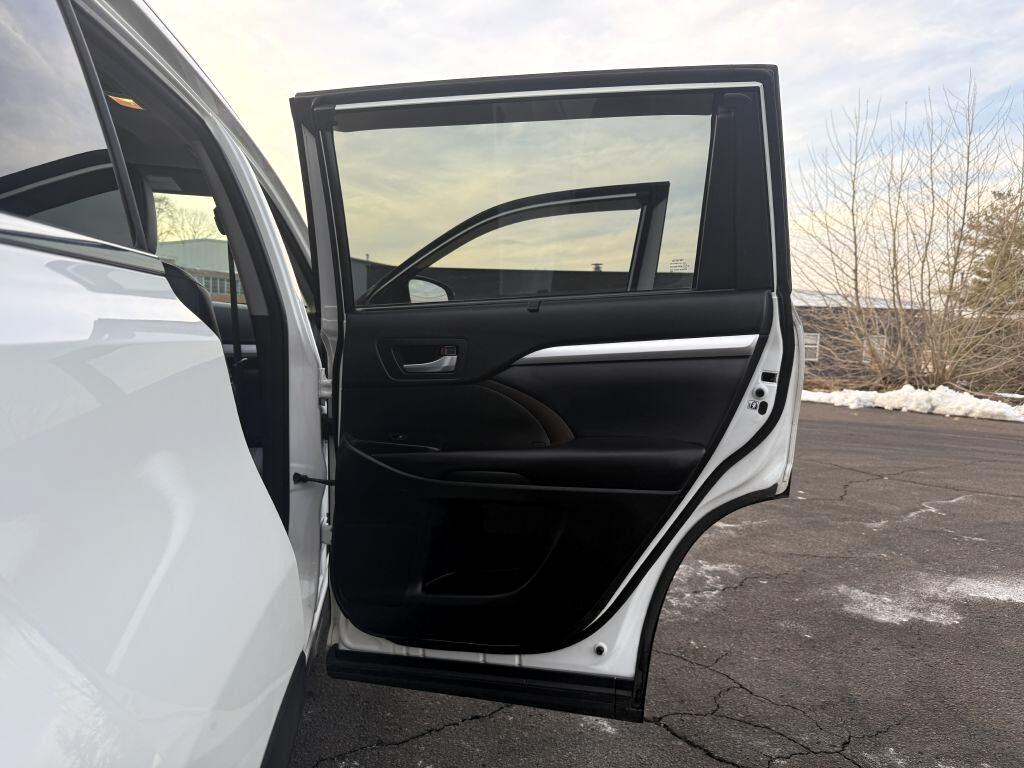 Toyota Highlander  2018