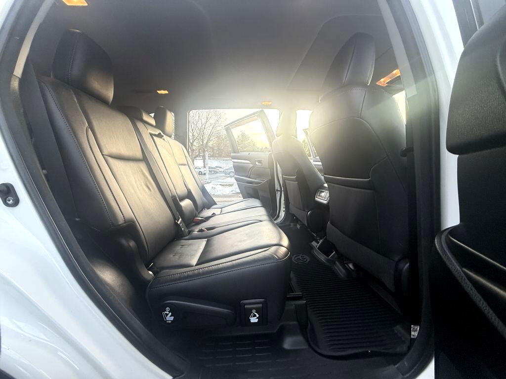 Toyota Highlander  2018