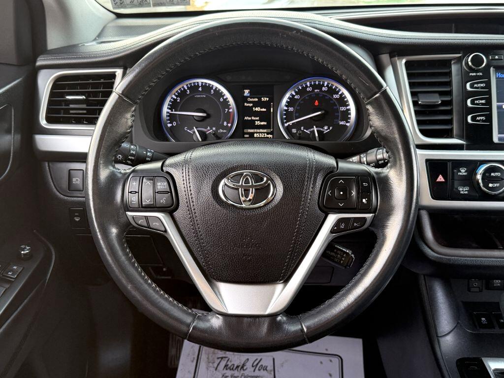 Toyota Highlander  2018