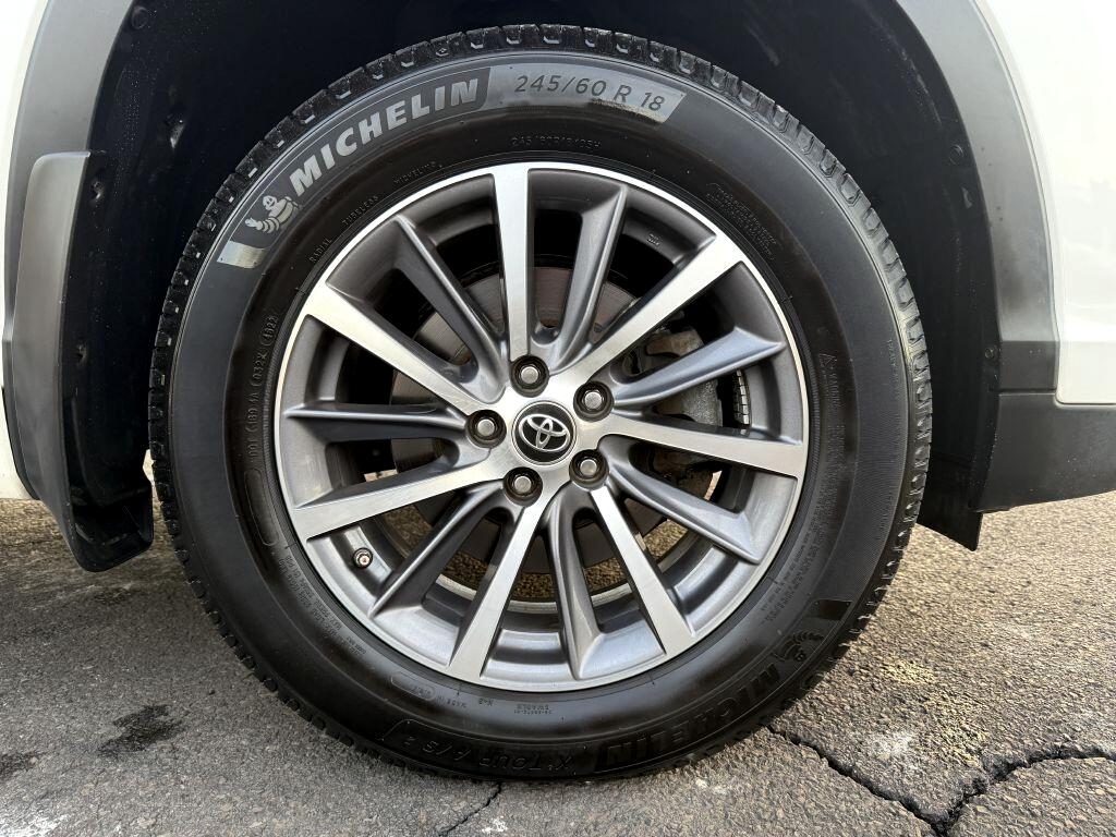 Toyota Highlander  2018