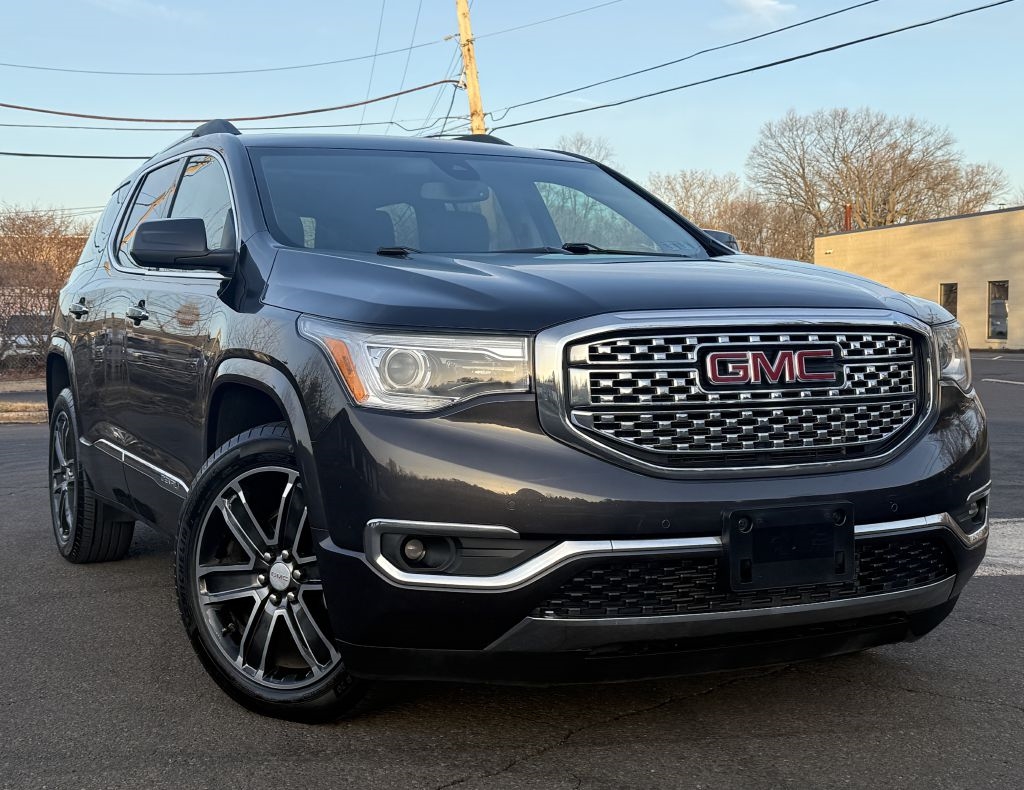 GMC Acadia  2017