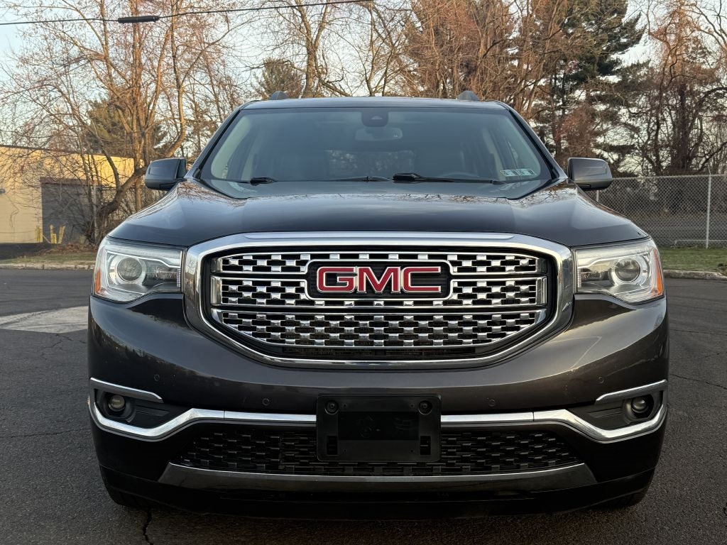 GMC Acadia  2017