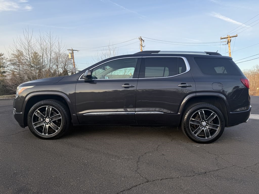 GMC Acadia  2017