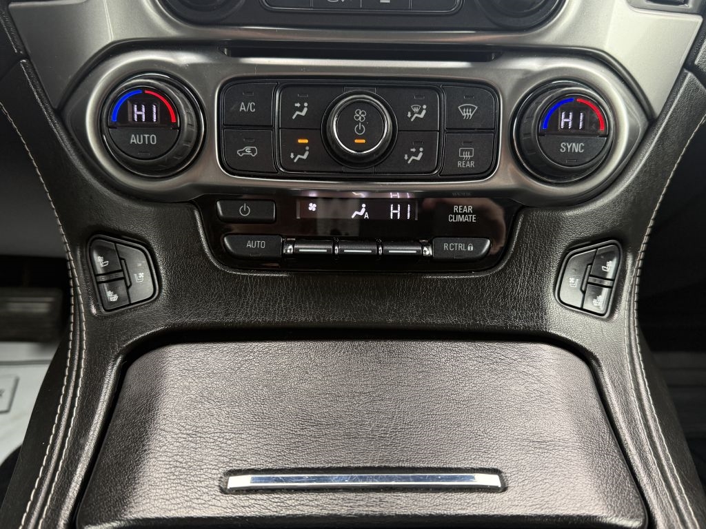 Chevrolet Tahoe  2017