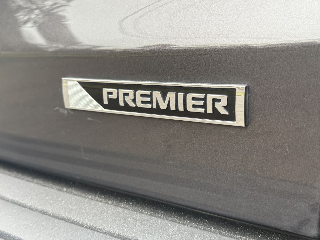 Chevrolet Tahoe  2017