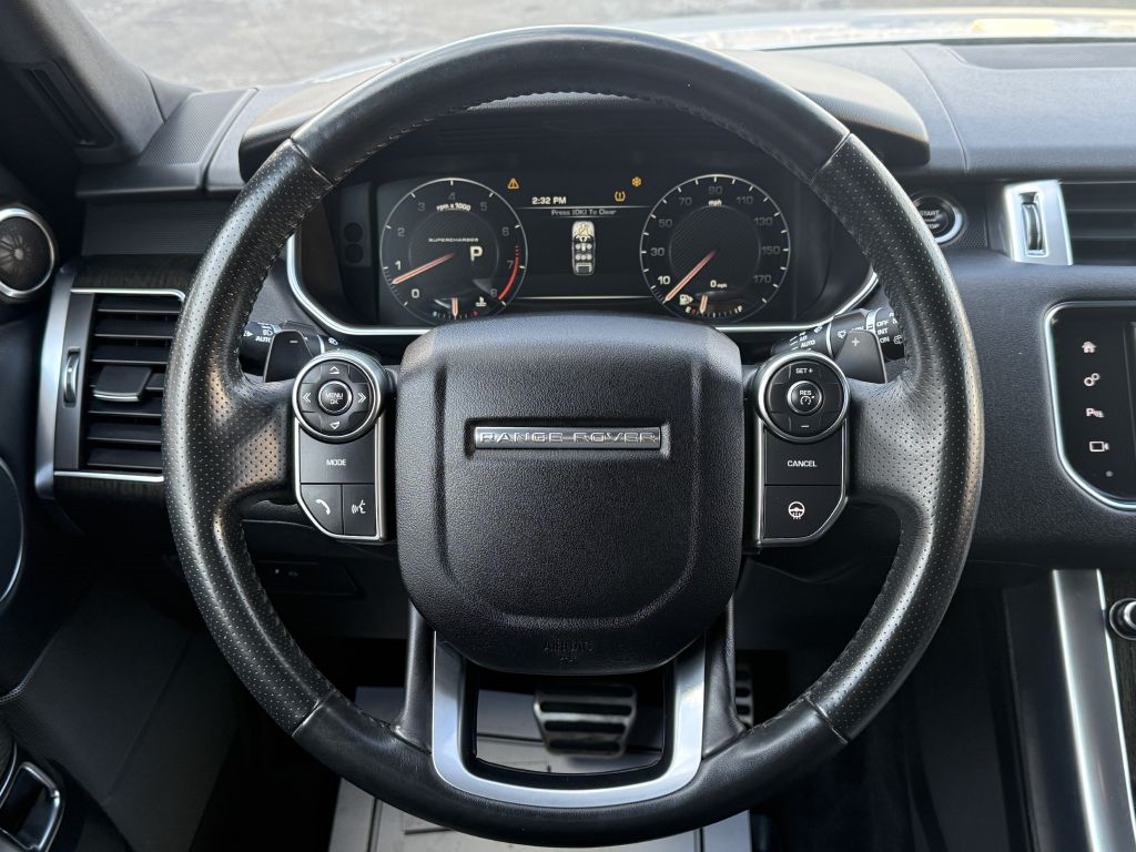 Land Rover Range Rover Sport  2016