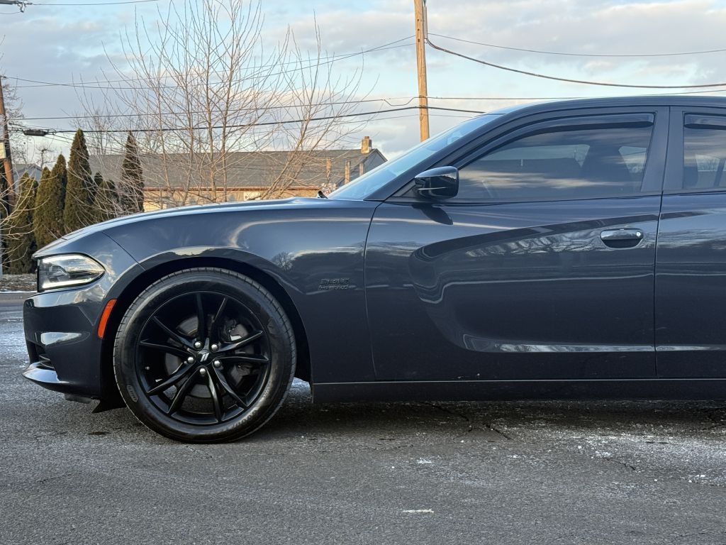Dodge Charger  2017