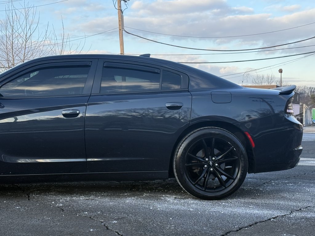 Dodge Charger  2017