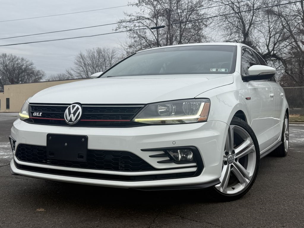 Volkswagen Jetta  2017