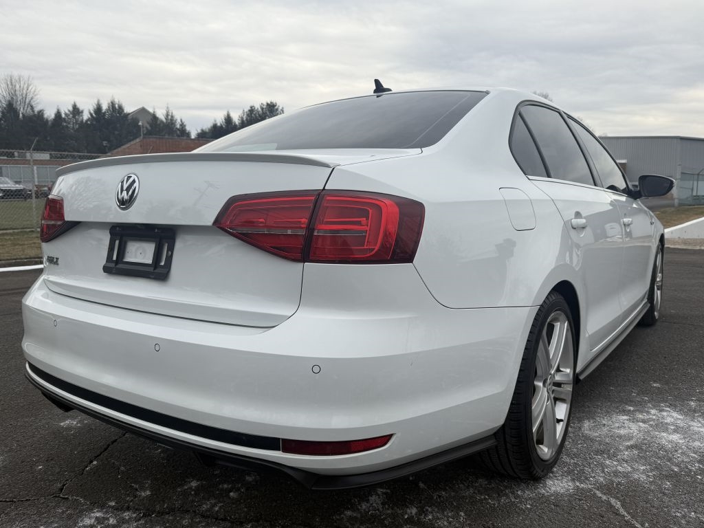 Volkswagen Jetta  2017