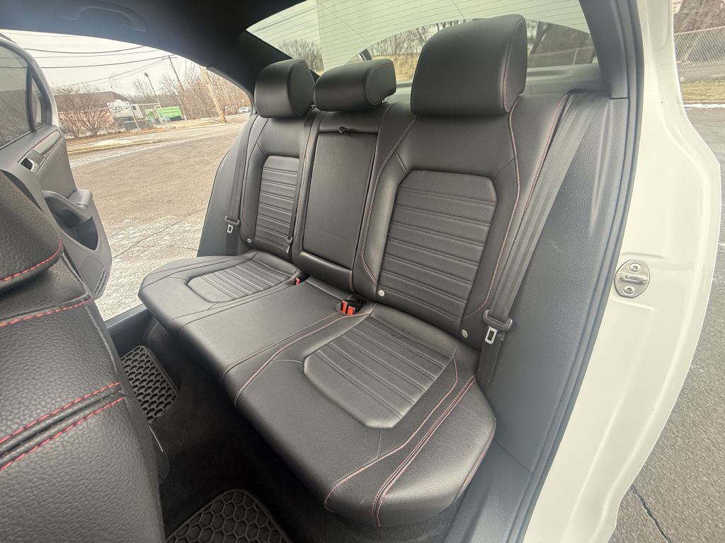 Volkswagen Jetta  2017