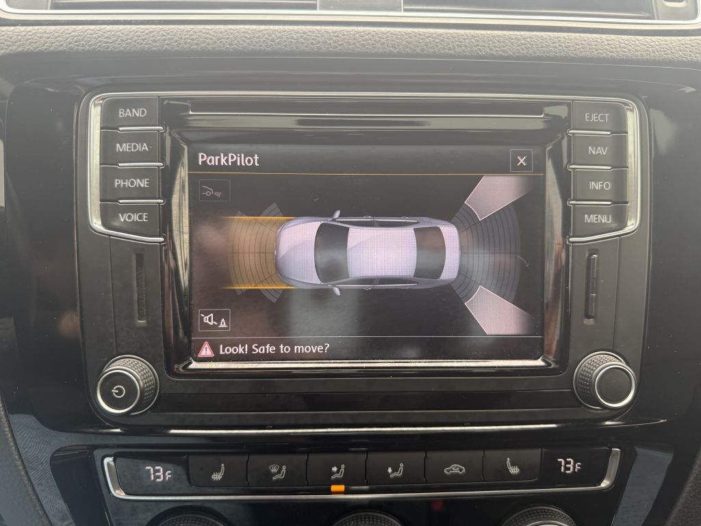 Volkswagen Jetta  2017