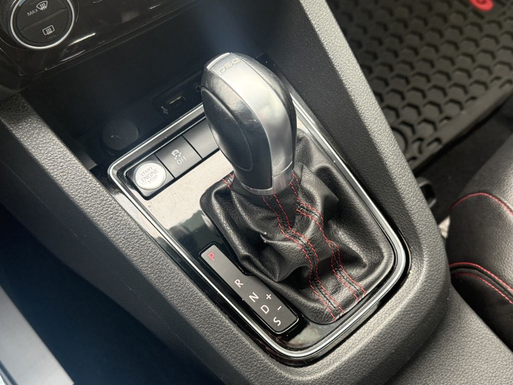 Volkswagen Jetta  2017