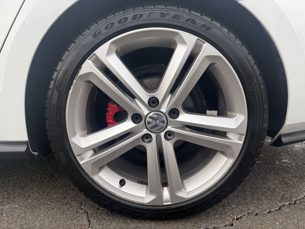 Volkswagen Jetta  2017